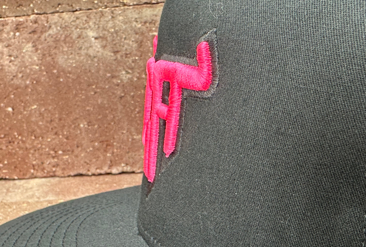 "CA Shorthorn" Pink Puff Stitch - 6006 Black/ Black Mesh, Snapback Cap (2024)