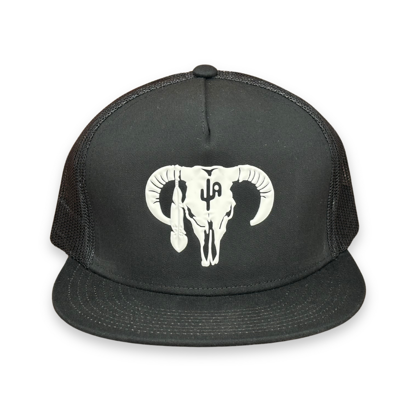 PVC "Hereford Skull" WHT- 6006 Black/Black Mesh, Snapback Cap (2025)