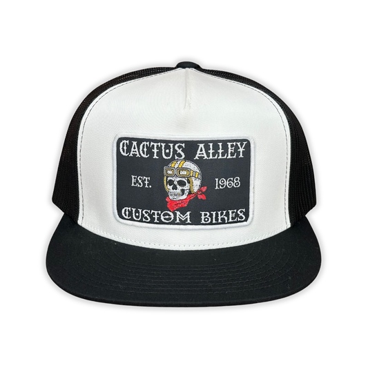 "Custom Bikes" - 6006 Black/White/Black Mesh, Snapback Cap