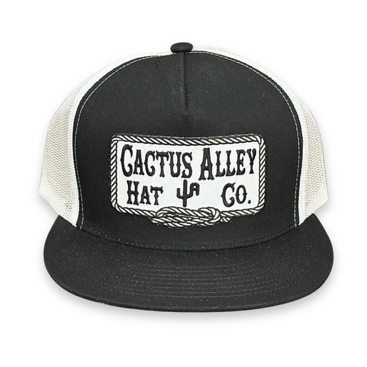 "Square Knot-WHT" - 6006 Black/ White Mesh, Snapback Cap (2025)